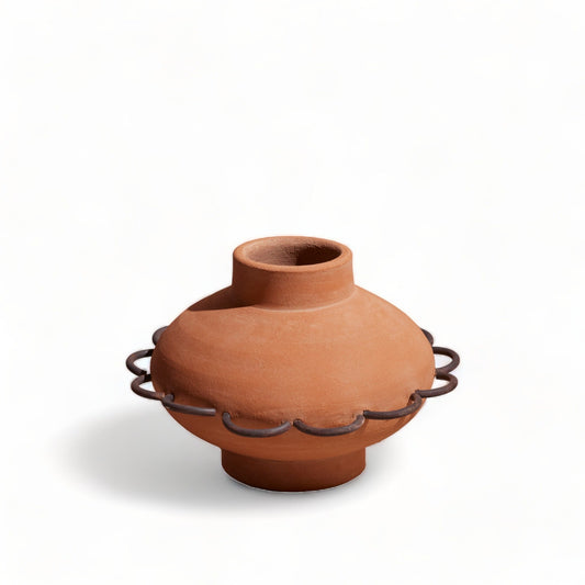 Eli Terracotta Vessel - Crafted by Hand in Sabana Grande, Honduras