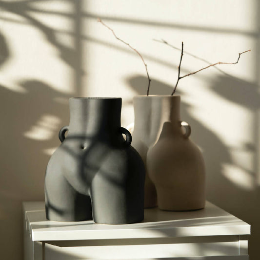 HER Vase - Sophistication, Simplicity and Timeless Craftmanship