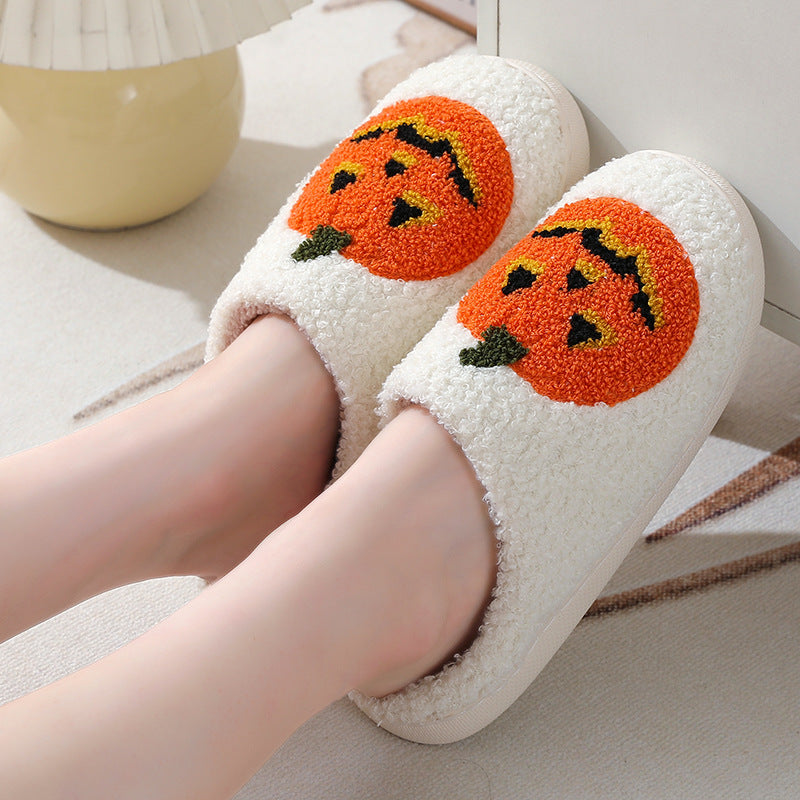 Halloween Pumpkin Slippers - Festively Warm Unisex Slippers