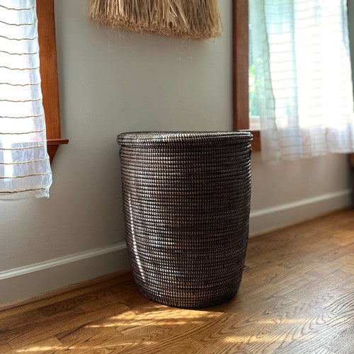 Black Flat Lid Basket - Reflecting the Beauty of Sustainable Living - Large