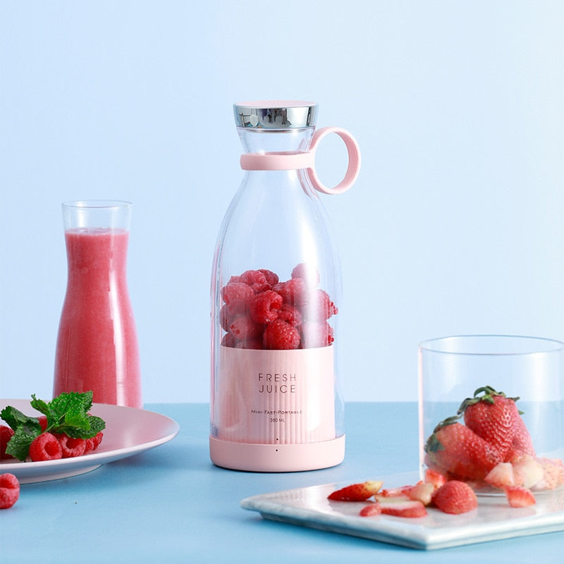 A serving suggestion of blending raspberries in the fresh juice blender.